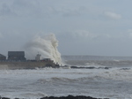 20140208 Bigger waves at Porthcawl lighthouse